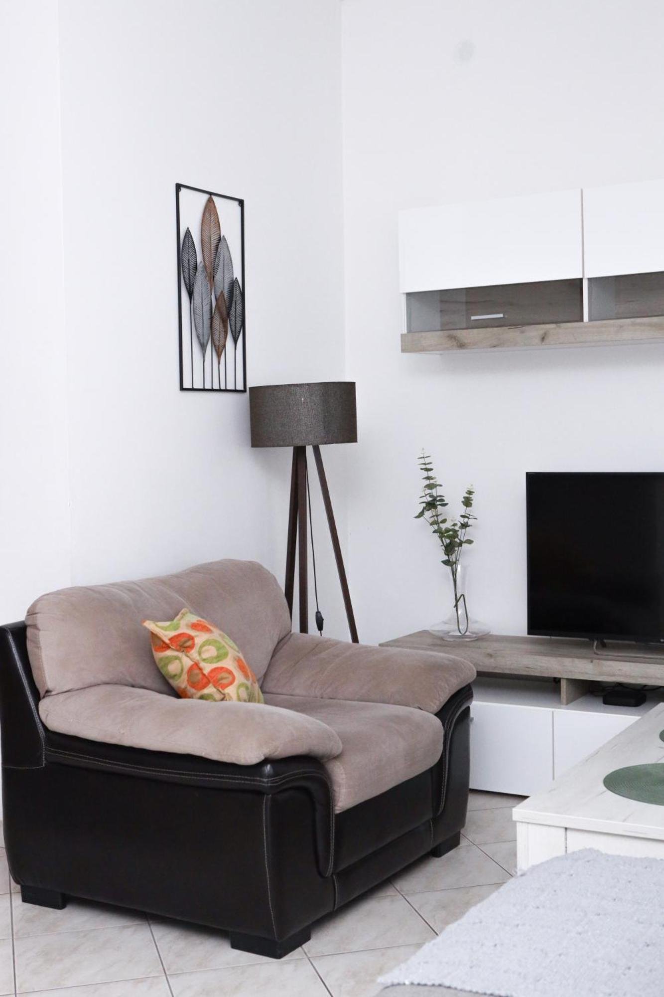 3-Bedroom Apartment With Panoramic Bay Views Kotor Exteriör bild